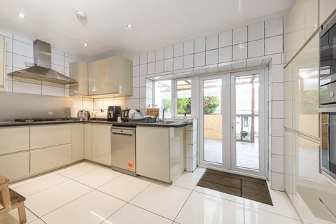4 bedroom terraced house for sale, Ballards Road, Dollis Hill, London, NW2