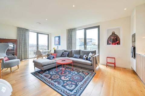 3 bedroom flat for sale, Camberwell Passage, Camberwell, London, SE5