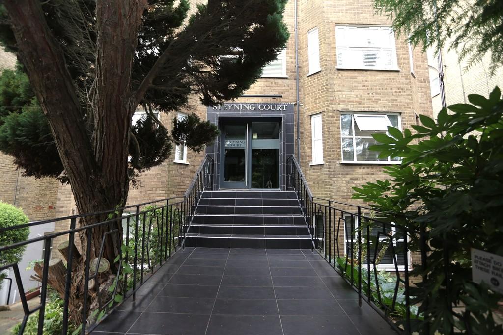 17 Steyning Court (18)