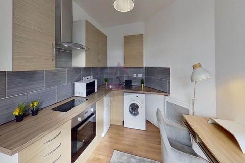 1 bedroom flat to rent, Weaste Lane, Salford,