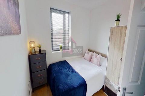 1 bedroom flat to rent, Weaste Lane, Salford,
