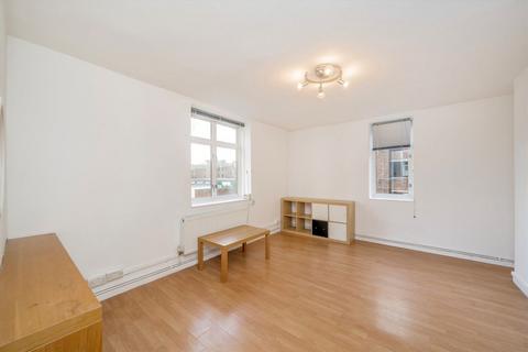 2 bedroom flat to rent, Webb Estate, London E5