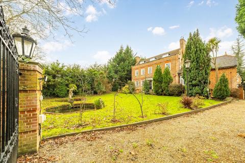 London Road, Wallington SM6