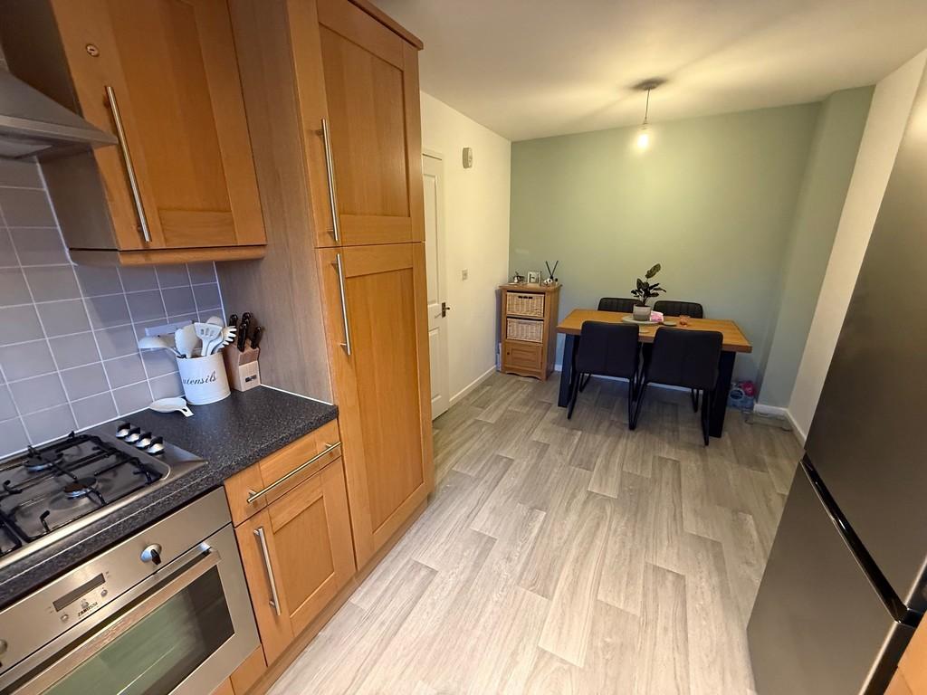 Kitchen 5