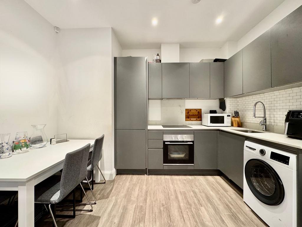 Kitchen/dining area