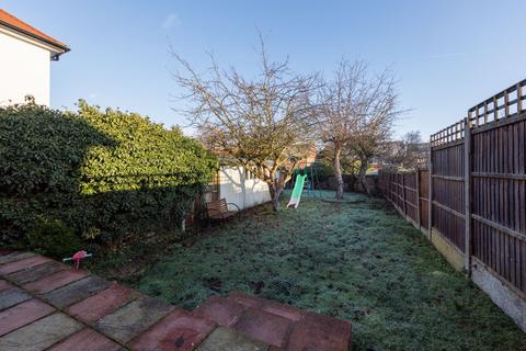 3 bedroom semi-detached house for sale, Kenilworth Gardens, Loughton, IG10