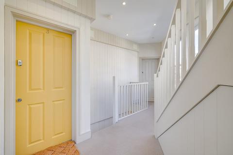 1 bedroom flat for sale, Hazlebury Road, Sands End, London