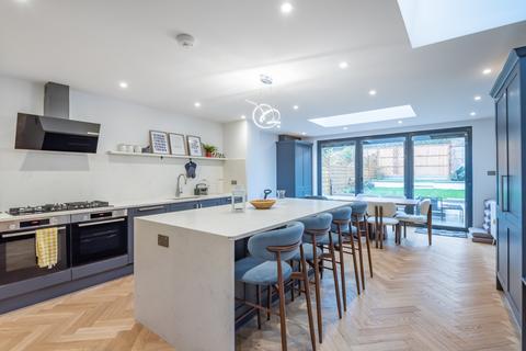5 bedroom house to rent, Lambton Road, London