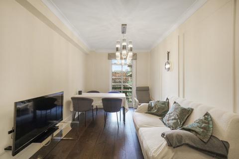 2 bedroom flat to rent, Dorset House, Gloucester Place, London