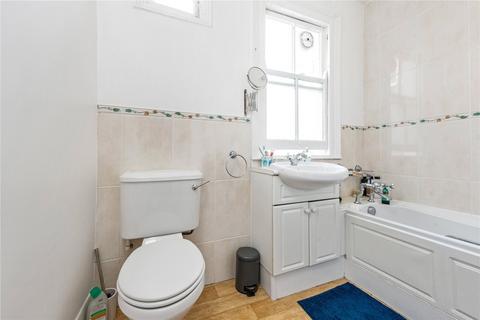 3 bedroom maisonette to rent, Pendle Road, London, SW16