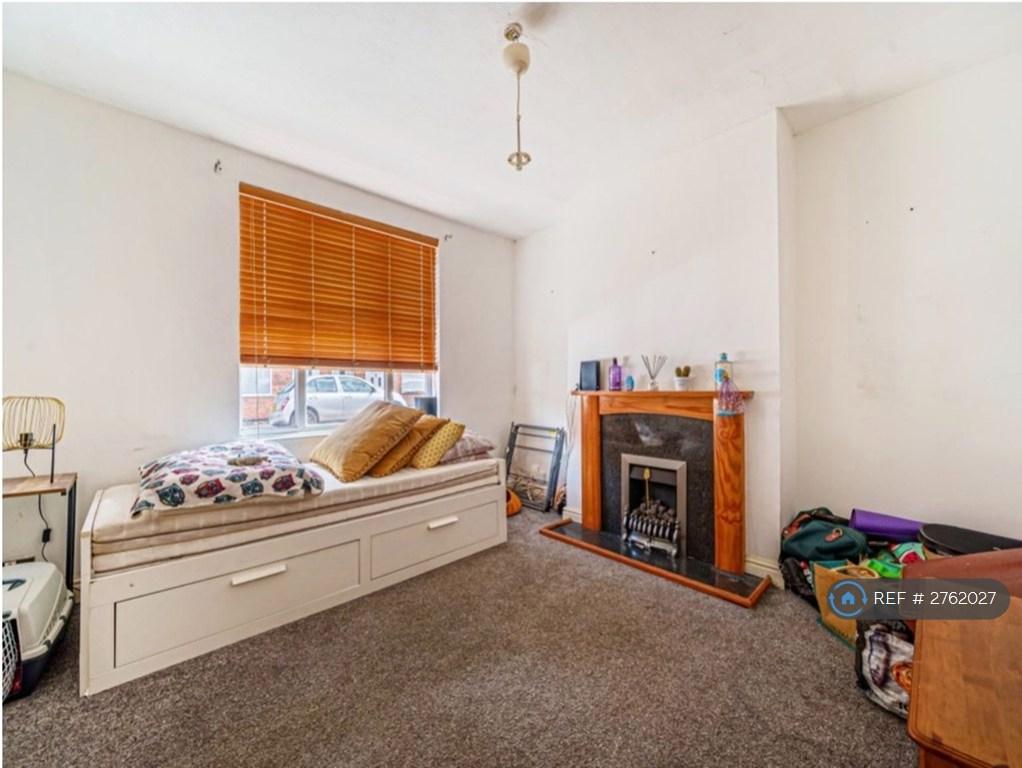 Front Room/Lounge