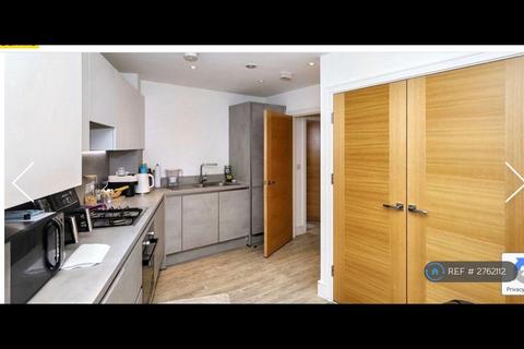 2 bedroom flat to rent, Suffield Lodge, High Wycombe, HP11