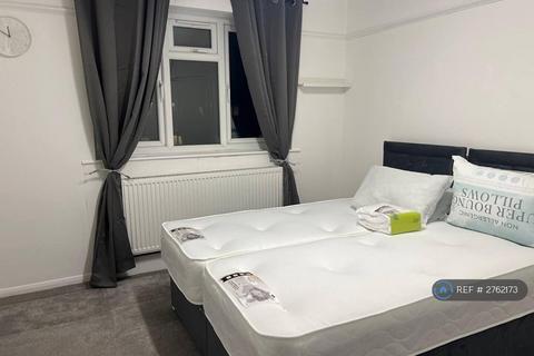 undefined, Varley Way, Mitcham, CR4