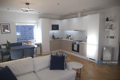 1 bedroom in a flat share to rent, Wardell Apartments, London, E14