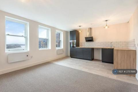 1 bedroom flat to rent, High Street, Chatham, ME4