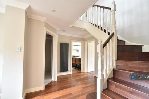 5 bedroom detached house to rent, Hillside Meadow, Fordham, Ely, CB7