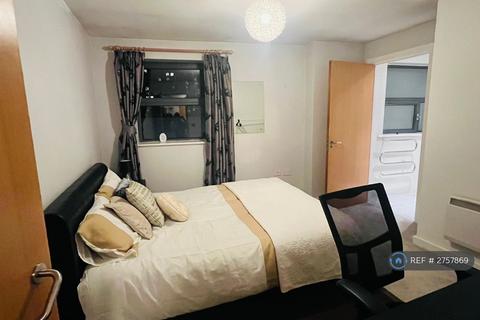 2 bedroom flat to rent, The Point, Leeds, LS12