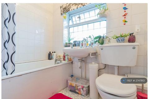 undefined, Malone Road, Woodley, Reading, RG5