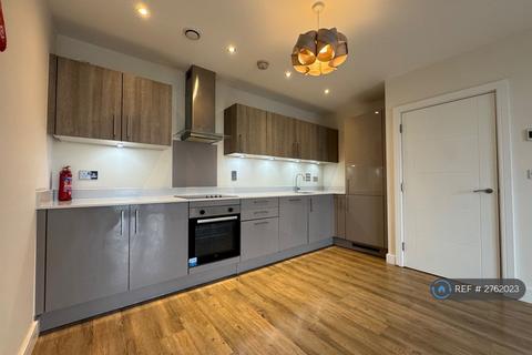 2 bedroom flat to rent, Peninsula Quay, Gillingham, ME7