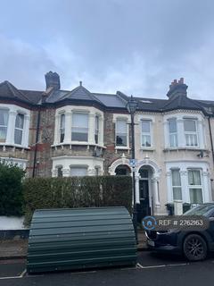 3 bedroom flat to rent, Brixton Hill, London, SW2
