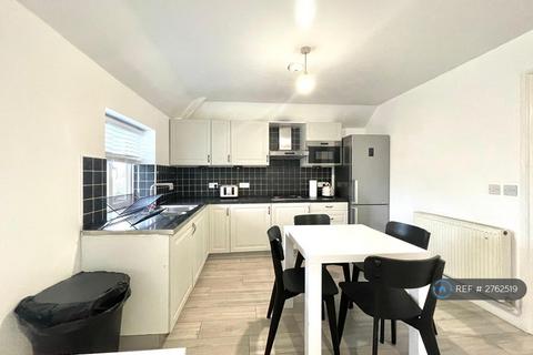 1 bedroom flat to rent, Hillfields Avenue, Bristol, BS16