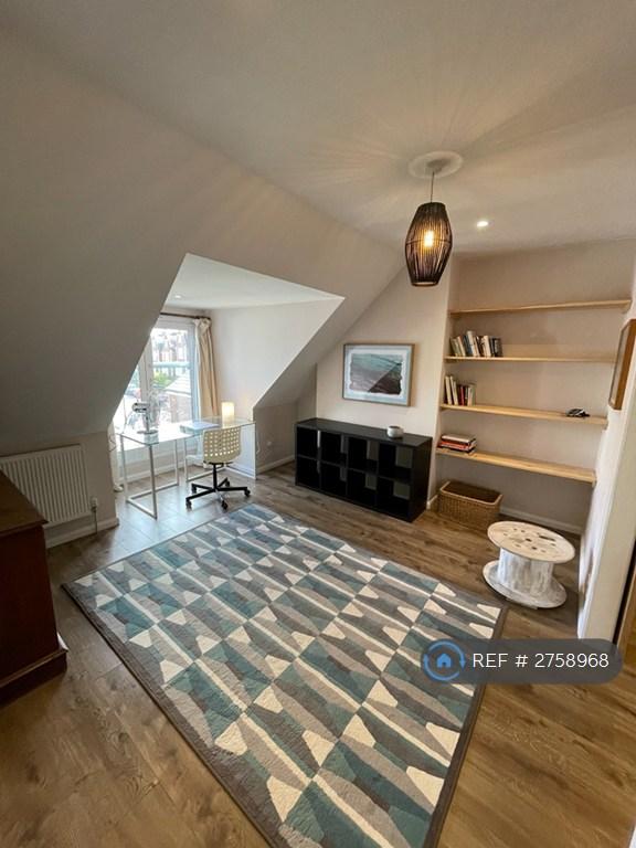 Through Office Lounge Or Spare Bedroom