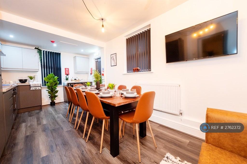 Kitchen Living