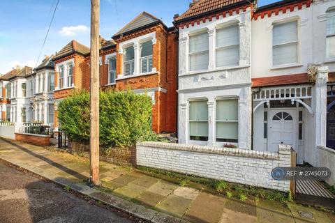 2 bedroom flat to rent, Rudloe Road, London, SW12