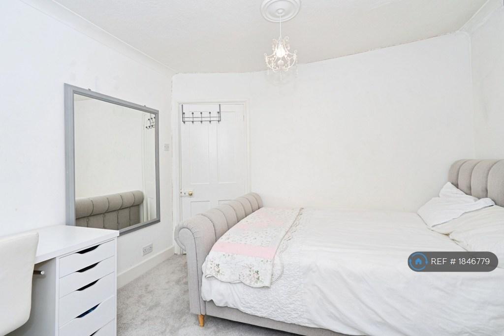 3rd Double Bedroom