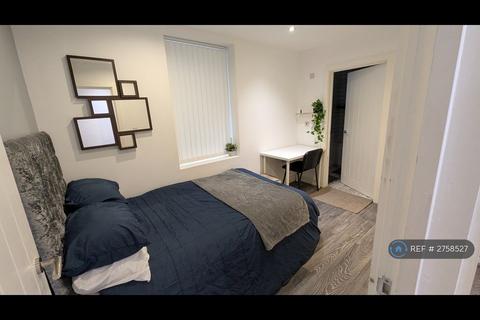 1 bedroom flat to rent, Walter Road, Swansea, SA1