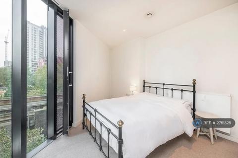 1 bedroom flat to rent, Walworth Road, London, SE1