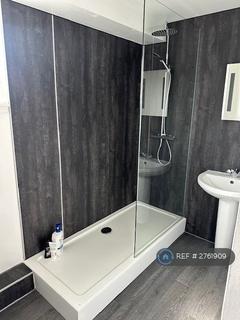 4 bedroom flat to rent, Horsewater Wynd, Dundee, DD1