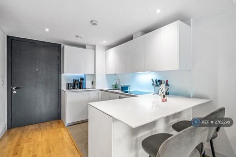 undefined, Juniper Drive, London, SW18