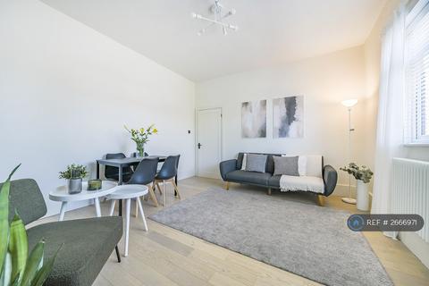 3 bedroom flat to rent, Green Dragon Lane, London, N21