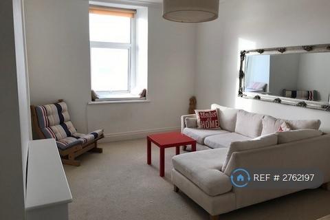 1 bedroom flat to rent, Kingsway, Hove, BN3