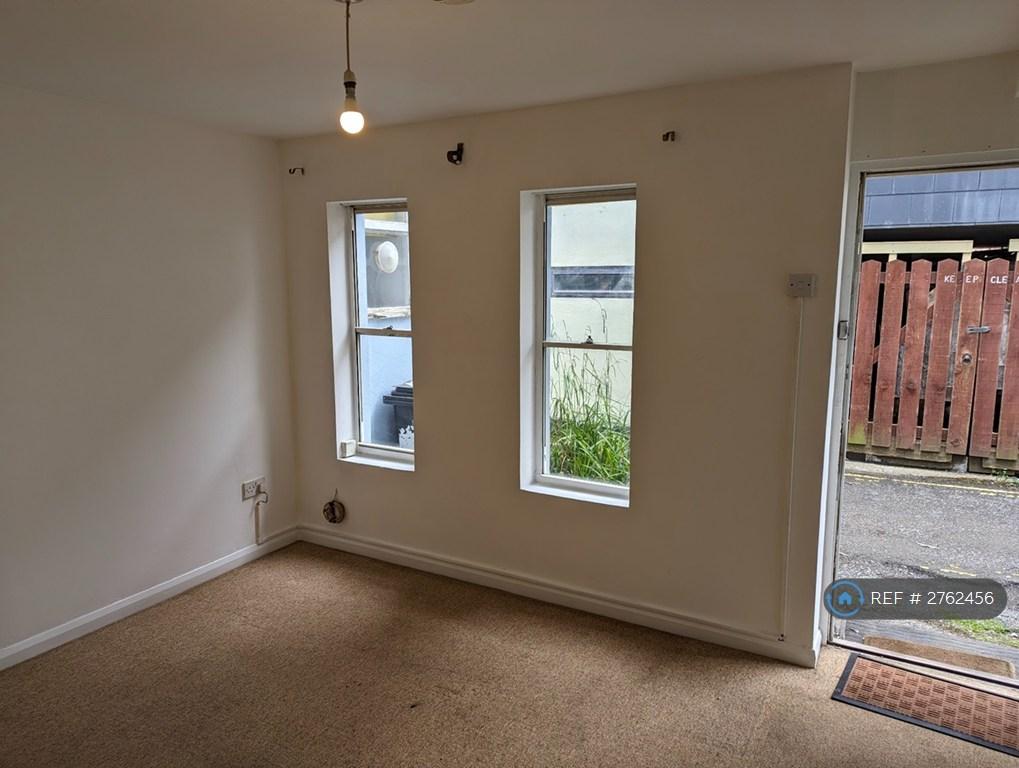 Sitting Room To Front Door