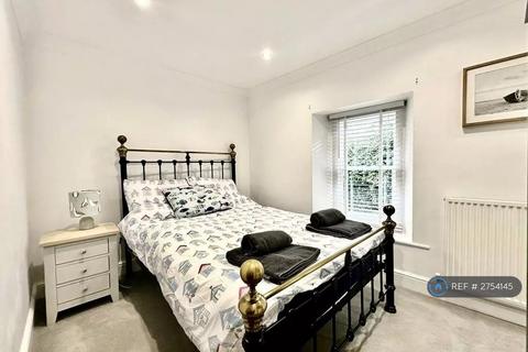 undefined, St. Johns Hill, Tenby, SA70