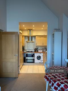 2 bedroom flat to rent, Putney Bridge Road, London, SW18