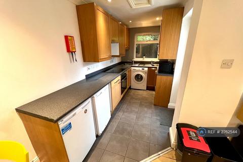 undefined, Spear Road, Southampton, SO14