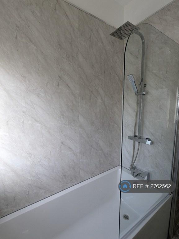 'Rain' Shower Over Bath