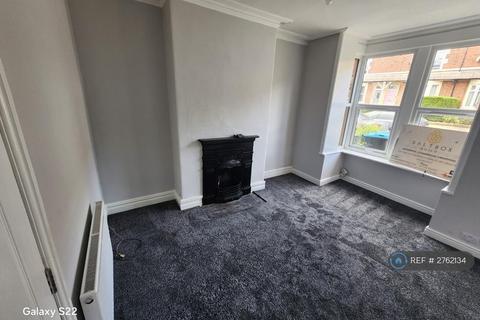 1 bedroom flat to rent, Stonefall Avenue, Harrogate, HG1