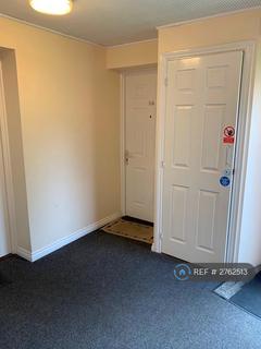 2 bedroom flat to rent, Amersham Road, Caversham, Reading, RG4