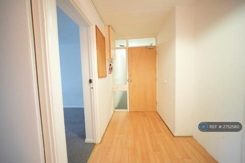undefined, Warren Bank, Simpson, Milton Keynes, MK6
