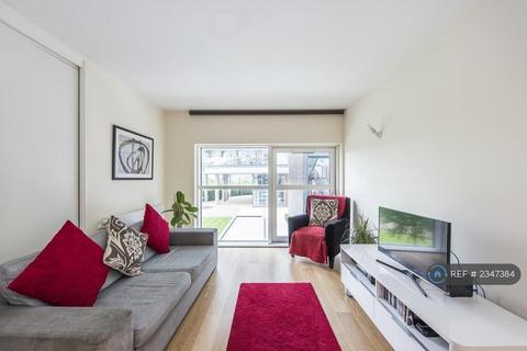 1 bedroom flat to rent, Cardinal Building, Hayes, UB3