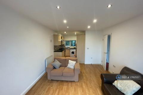 2 bedroom flat to rent, The Locks, Grappenhall, Warrington, WA4