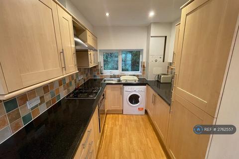 2 bedroom flat to rent, The Locks, Grappenhall, Warrington, WA4