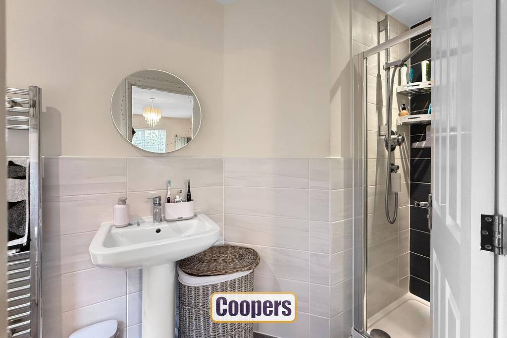 Ensuite Shower Room