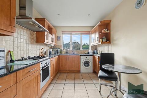 2 bedroom apartment for sale, Westpole Avenue, Barnet