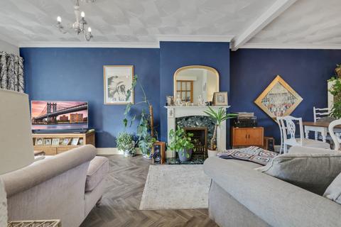 2 bedroom end of terrace house for sale, St. Agnes Drive, Canvey Island