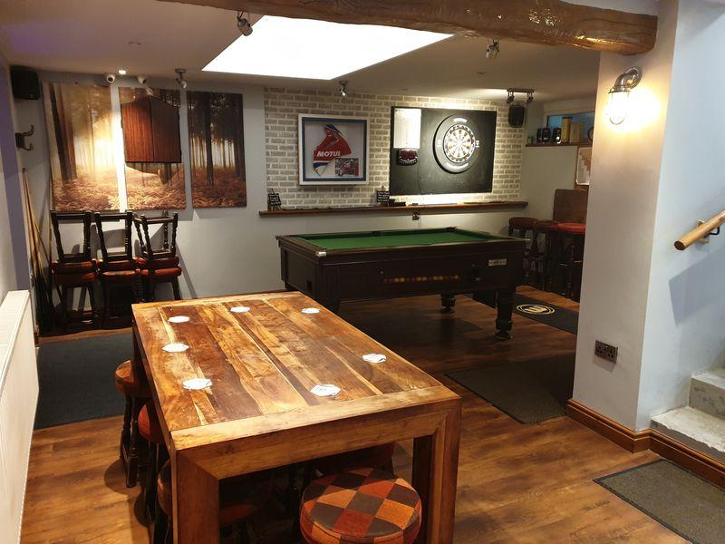 Pool/games room